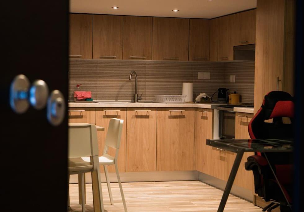 Modern Cozy Appartment In Saloniki Zewnętrze zdjęcie